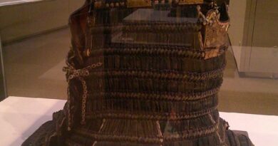 ●大阪歴史博物館・特別企画展「河内源氏と壷井八幡宮」